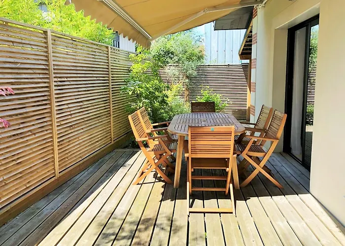 Villa 7 Maison Mitoyenne Moderne Quartier Aiguillon